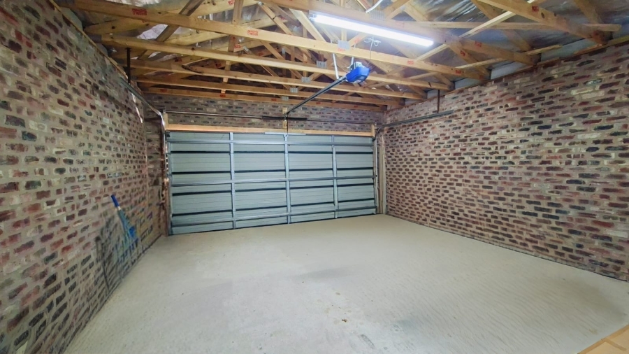 3 Bedroom Property for Sale in Baillie Park North West